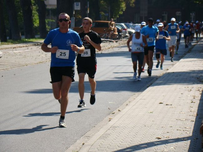 Królewski bieg ulicami Leszna (zdjęcia)