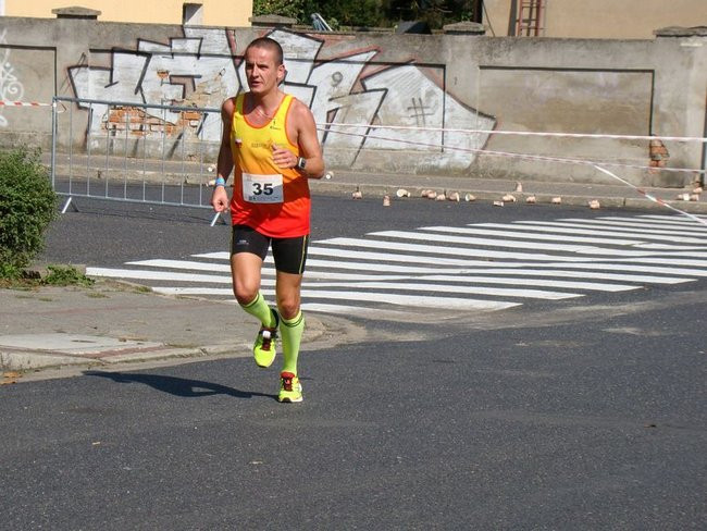 Królewski bieg ulicami Leszna (zdjęcia)