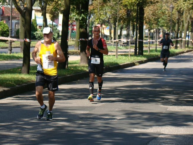 Królewski bieg ulicami Leszna (zdjęcia)