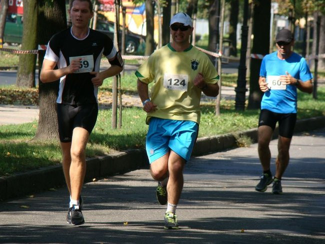 Królewski bieg ulicami Leszna (zdjęcia)