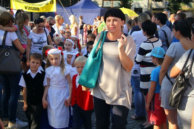 Tłumy wiwatowały na cześć króla (zdjęcia)