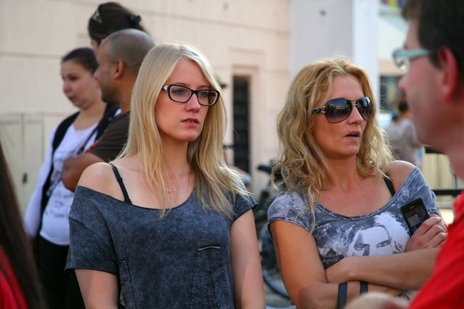 Tłumy wiwatowały na cześć króla (zdjęcia)