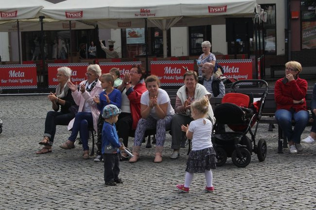 Czirliderki 50+ pokazały się w tvn (zdjęcia i wideo)