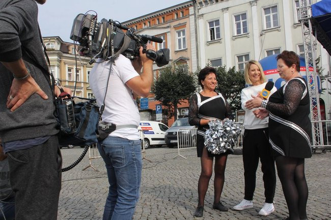 Czirliderki 50+ pokazały się w tvn (zdjęcia i wideo)