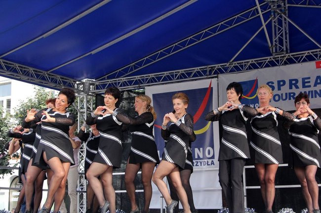 Czirliderki 50+ pokazały się w tvn (zdjęcia i wideo)