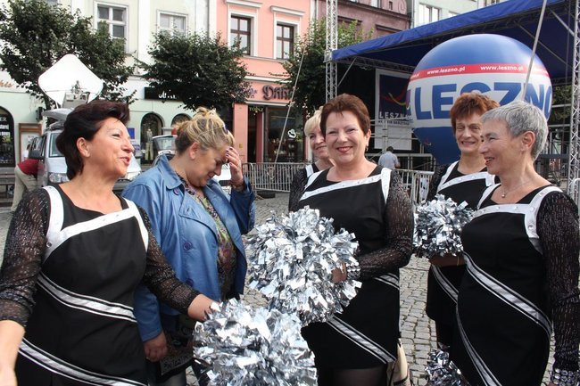 Czirliderki 50+ pokazały się w tvn (zdjęcia i wideo)