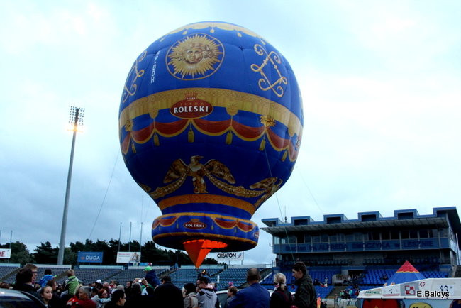 Nocny pokaz na Smoczyku (zdjęcia)