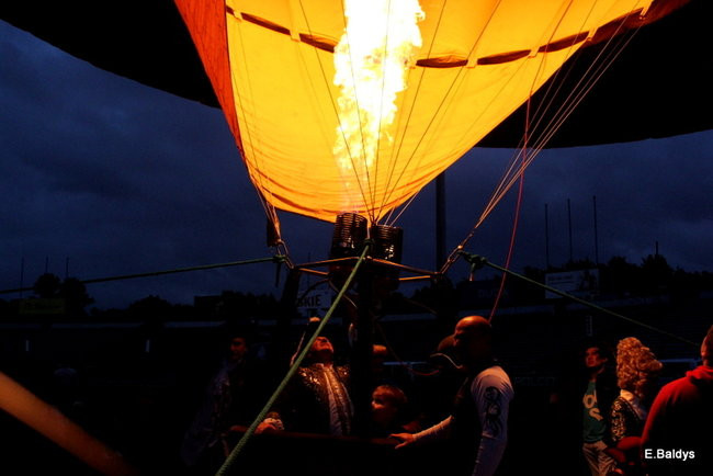 Nocny pokaz na Smoczyku (zdjęcia)