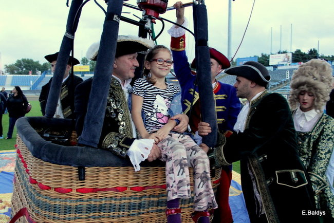 Nocny pokaz na Smoczyku (zdjęcia)