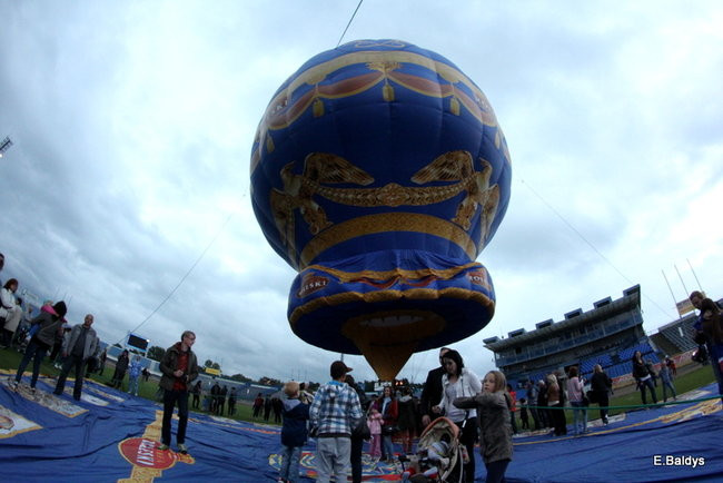 Nocny pokaz na Smoczyku (zdjęcia)