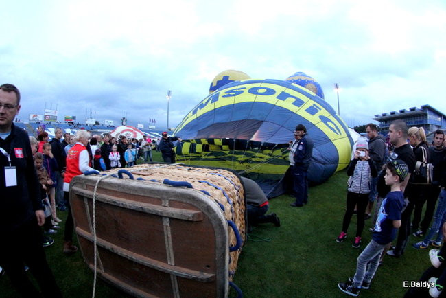 Nocny pokaz na Smoczyku (zdjęcia)