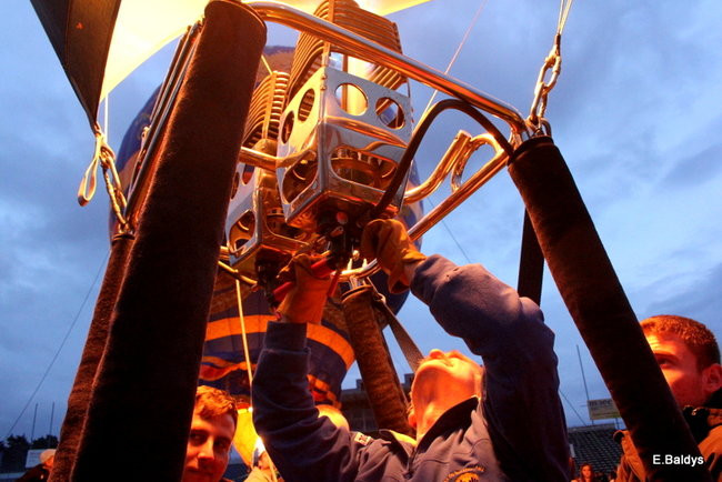 Nocny pokaz na Smoczyku (zdjęcia)