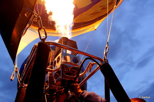 Nocny pokaz na Smoczyku (zdjęcia)