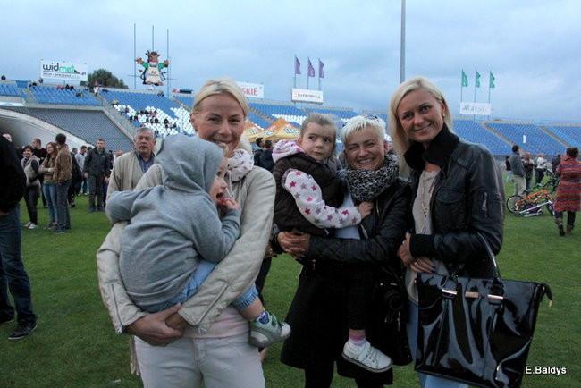 Nocny pokaz na Smoczyku (zdjęcia)