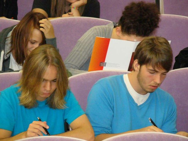 Sprawdzian z angielskiego (zdjęcia)