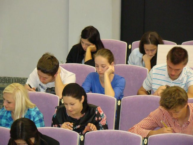 Sprawdzian z angielskiego (zdjęcia)