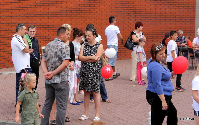 Uzbierali 34 metry złotówek (zdjęcia)