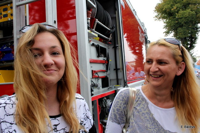 Uzbierali 34 metry złotówek (zdjęcia)