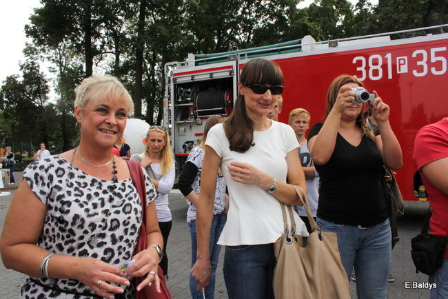 Uzbierali 34 metry złotówek (zdjęcia)