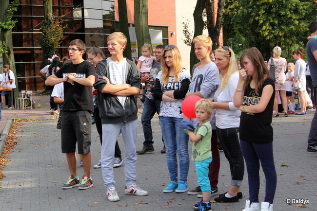 Uzbierali 34 metry złotówek (zdjęcia)