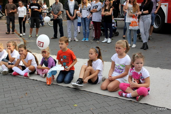 Uzbierali 34 metry złotówek (zdjęcia)