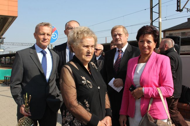 Zbrodnia na dworcu upamiętniona (zdjęcia)