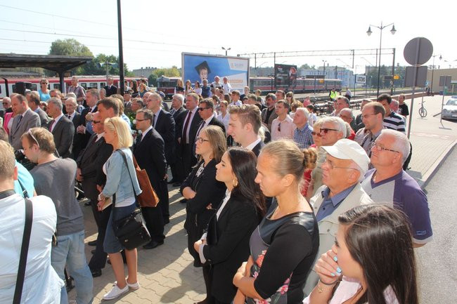 Zbrodnia na dworcu upamiętniona (zdjęcia)