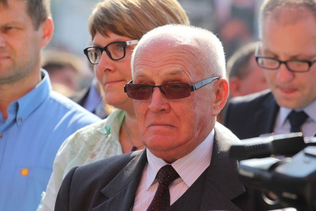 Zbrodnia na dworcu upamiętniona (zdjęcia)