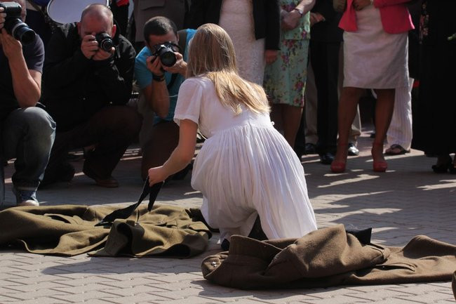 Zbrodnia na dworcu upamiętniona (zdjęcia)