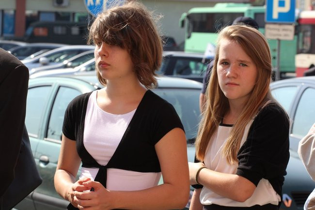 Zbrodnia na dworcu upamiętniona (zdjęcia)