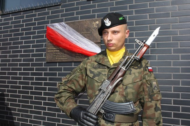 Zbrodnia na dworcu upamiętniona (zdjęcia)