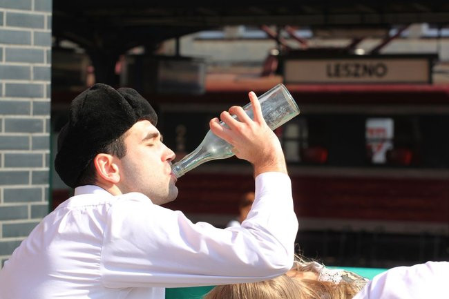 Zbrodnia na dworcu upamiętniona (zdjęcia)