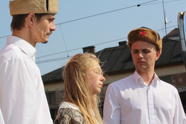 Zbrodnia na dworcu upamiętniona (zdjęcia)