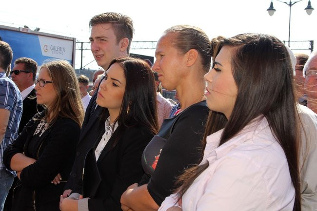 Zbrodnia na dworcu upamiętniona (zdjęcia)