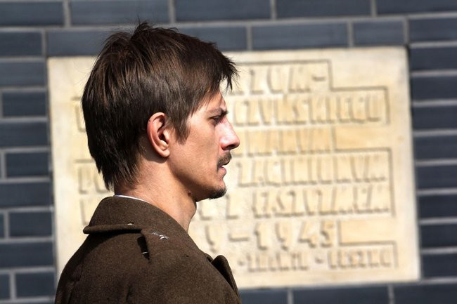 Zbrodnia na dworcu upamiętniona (zdjęcia)