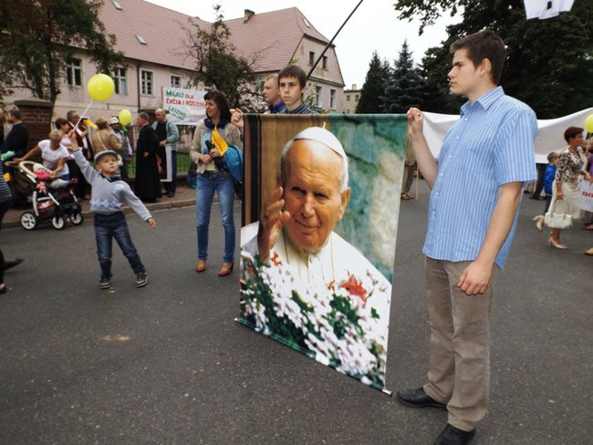 Maszerowały tłumy leszczynian (zdjęcia)