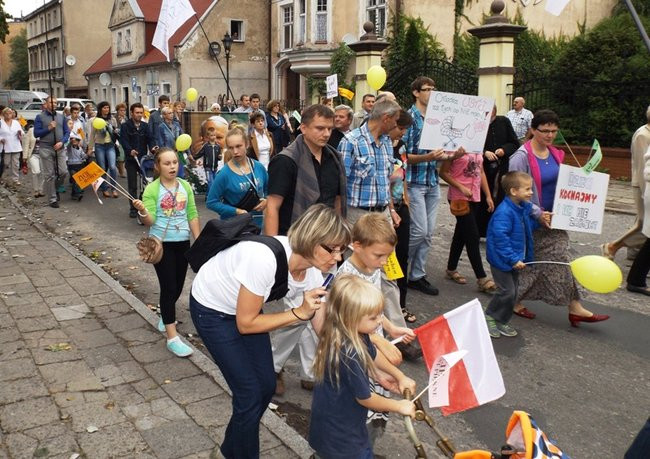 Maszerowały tłumy leszczynian (zdjęcia)