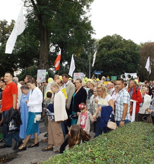 Maszerowały tłumy leszczynian (zdjęcia)