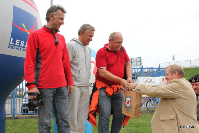 I Olimpiada Sportowa Seniorów (zdjęcia)