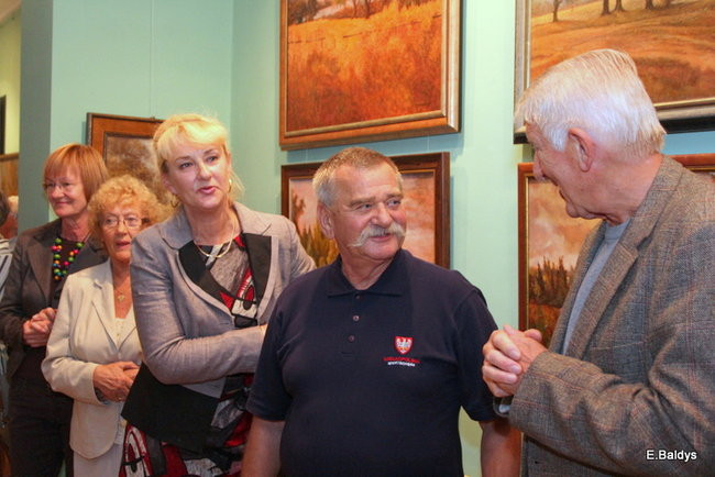 Podarowała muzeum 11 obrazów