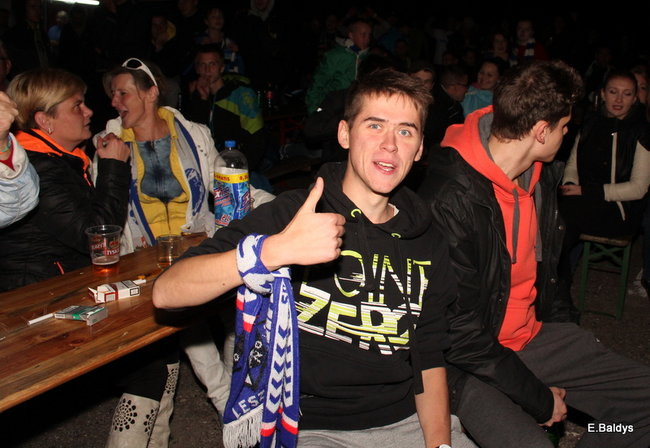 Radość w strefie kibica (zdjęcia)