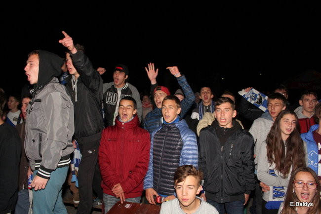 Radość w strefie kibica (zdjęcia)