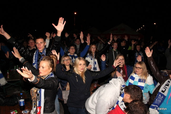 Radość w strefie kibica (zdjęcia)