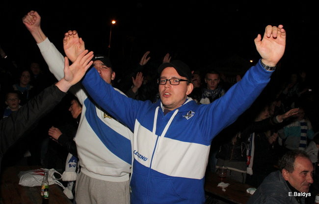 Radość w strefie kibica (zdjęcia)