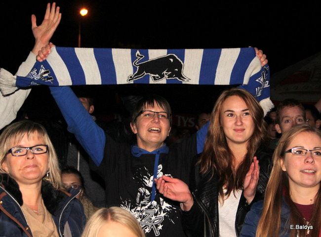 Radość w strefie kibica (zdjęcia)