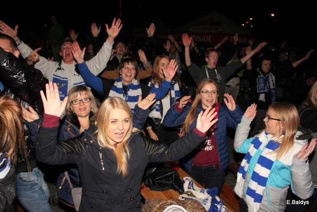 Radość w strefie kibica (zdjęcia)