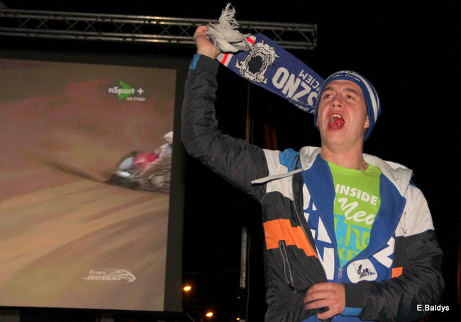 Radość w strefie kibica (zdjęcia)