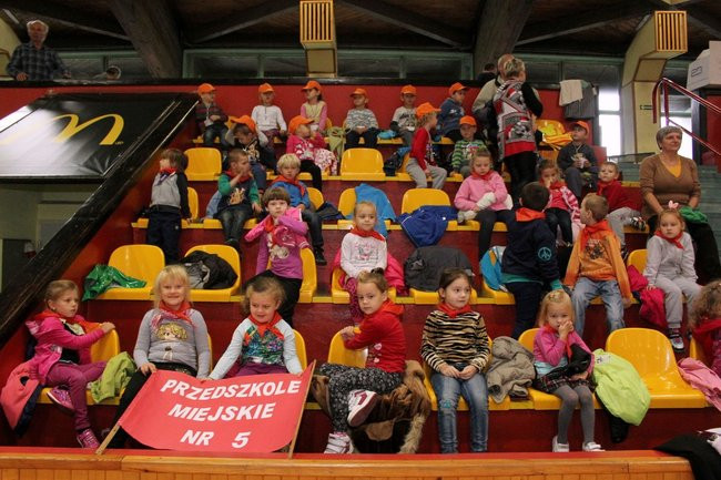 Przedszkolaki świętowały (zdjęcia)