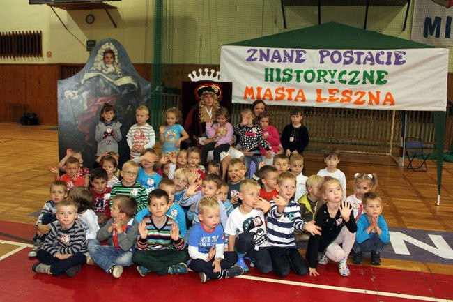 Przedszkolaki świętowały (zdjęcia)