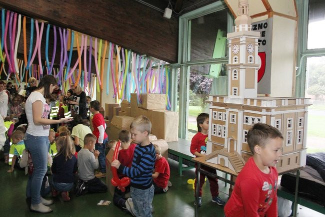 Przedszkolaki świętowały (zdjęcia)